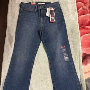 Levi Jeans size 4